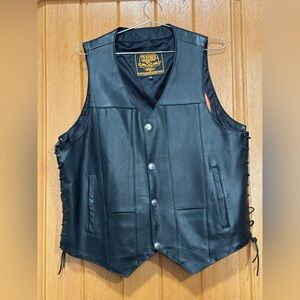 Milwaukee Leather Black Leather Biker Vest Men’s 2 XL